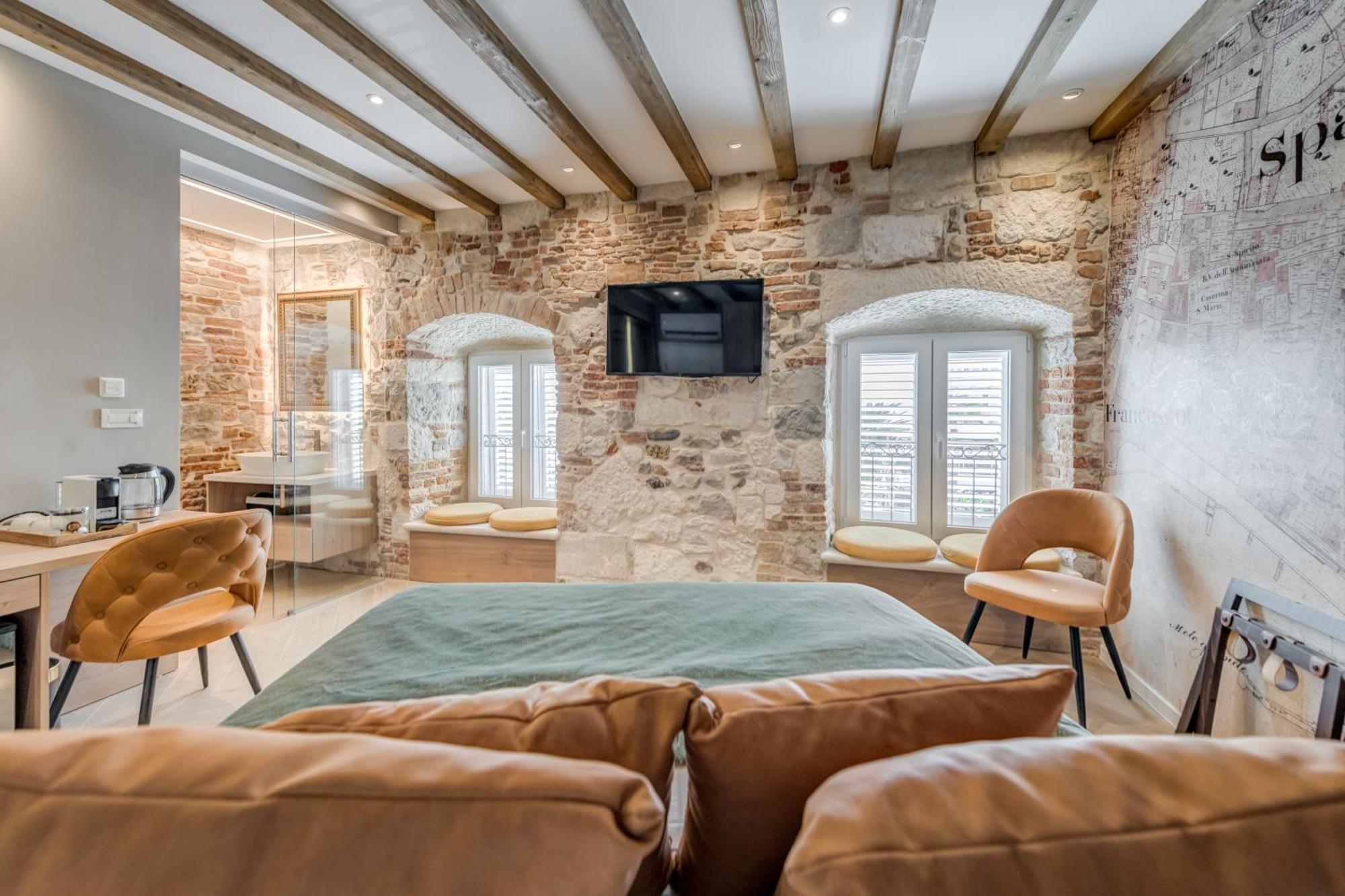 Maison d'hôtes Grand Palace Luxury Retreat - Tale Of The Sea Split