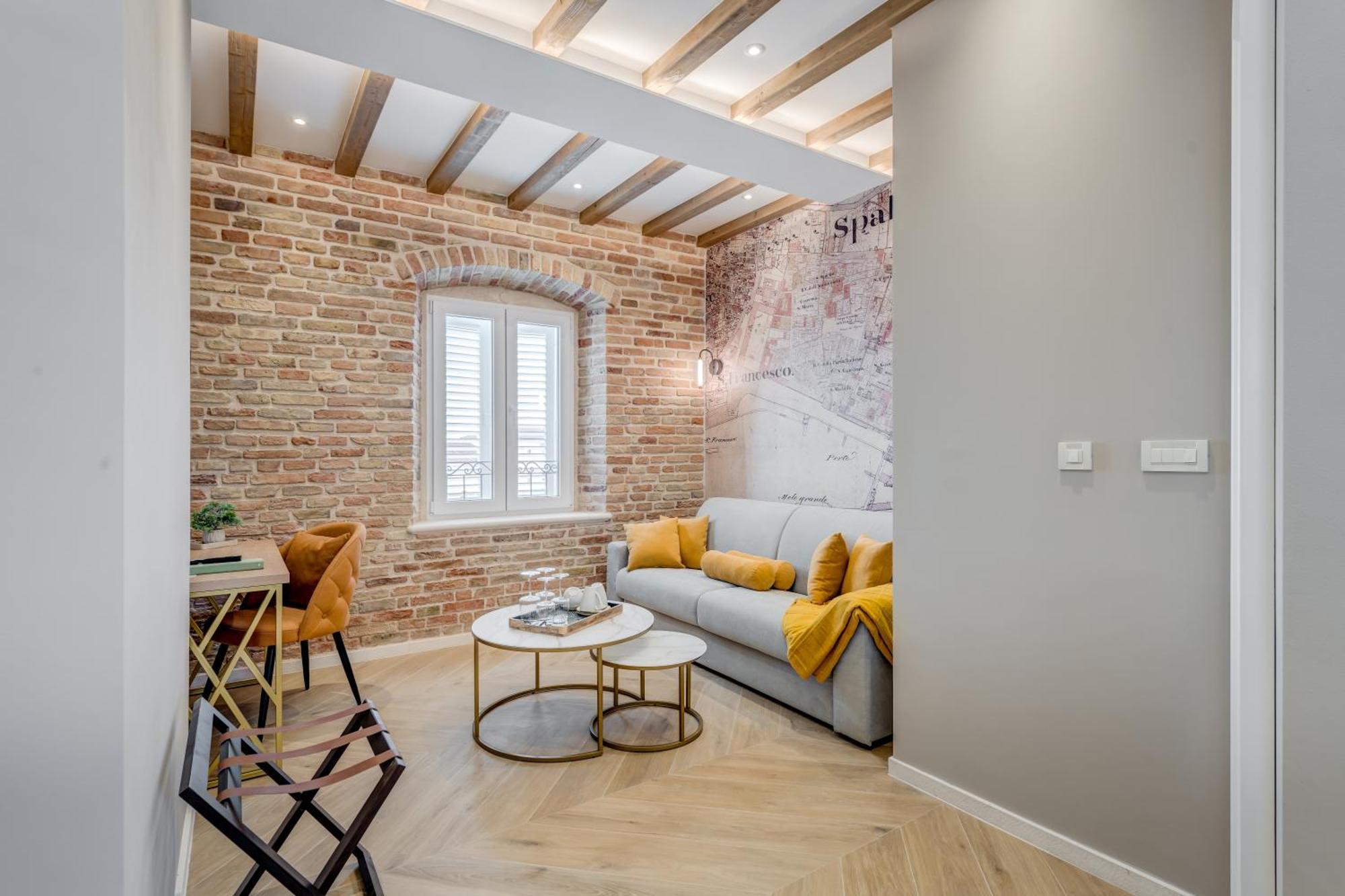 Gasthuis Grand Palace Luxury Retreat - Tale Of The Sea 4*
