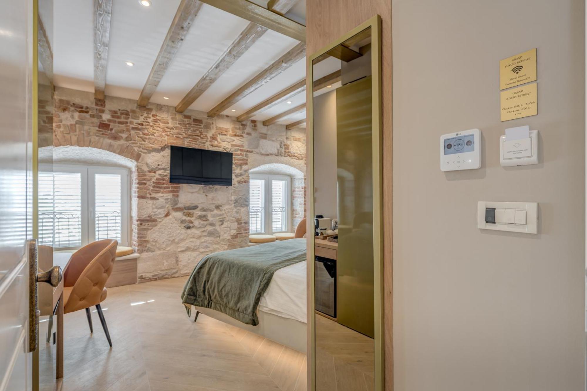 Gasthuis Grand Palace Luxury Retreat - Tale Of The Sea Split