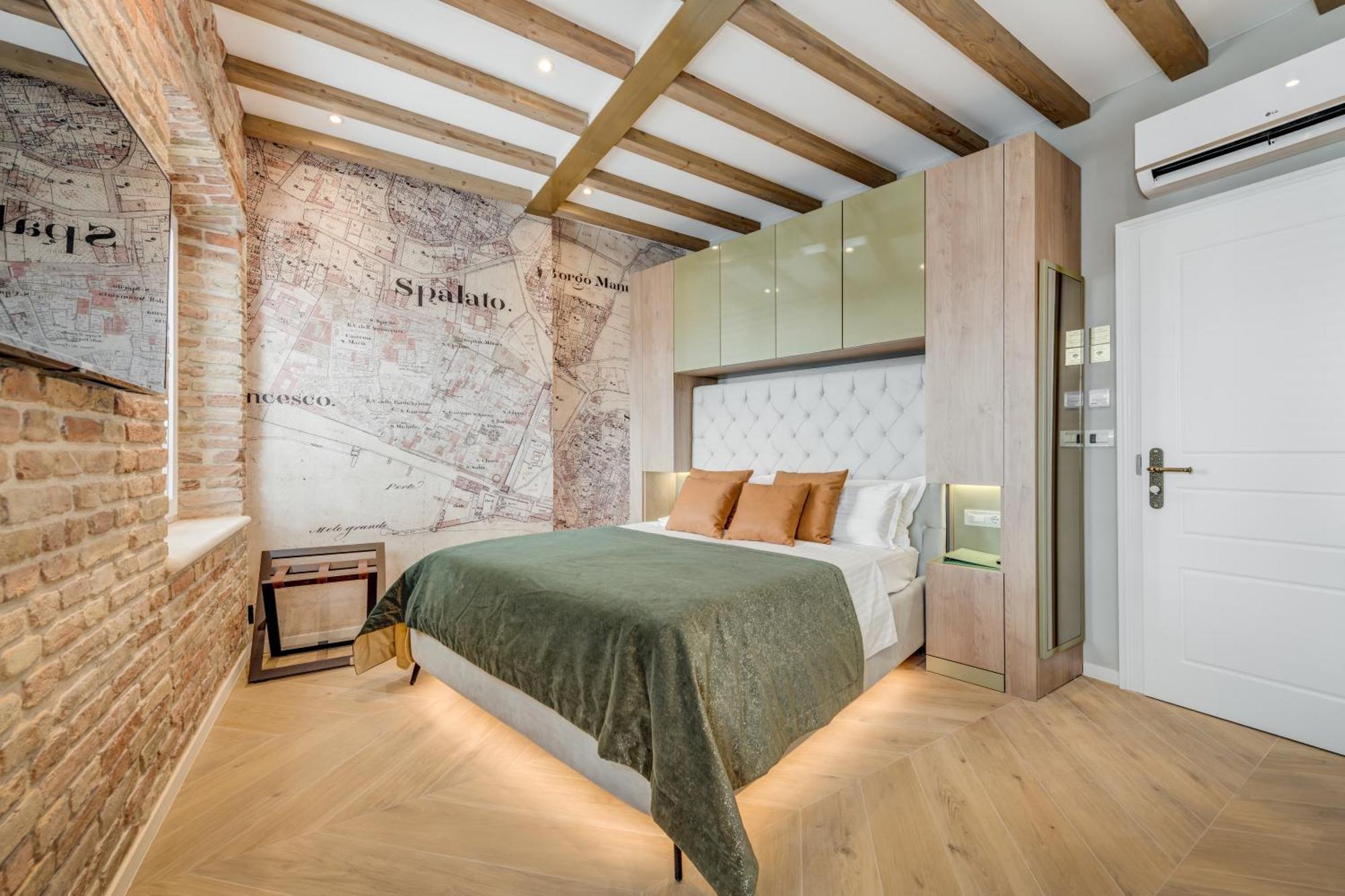 Grand Palace Luxury Retreat - Tale Of The Sea 4*