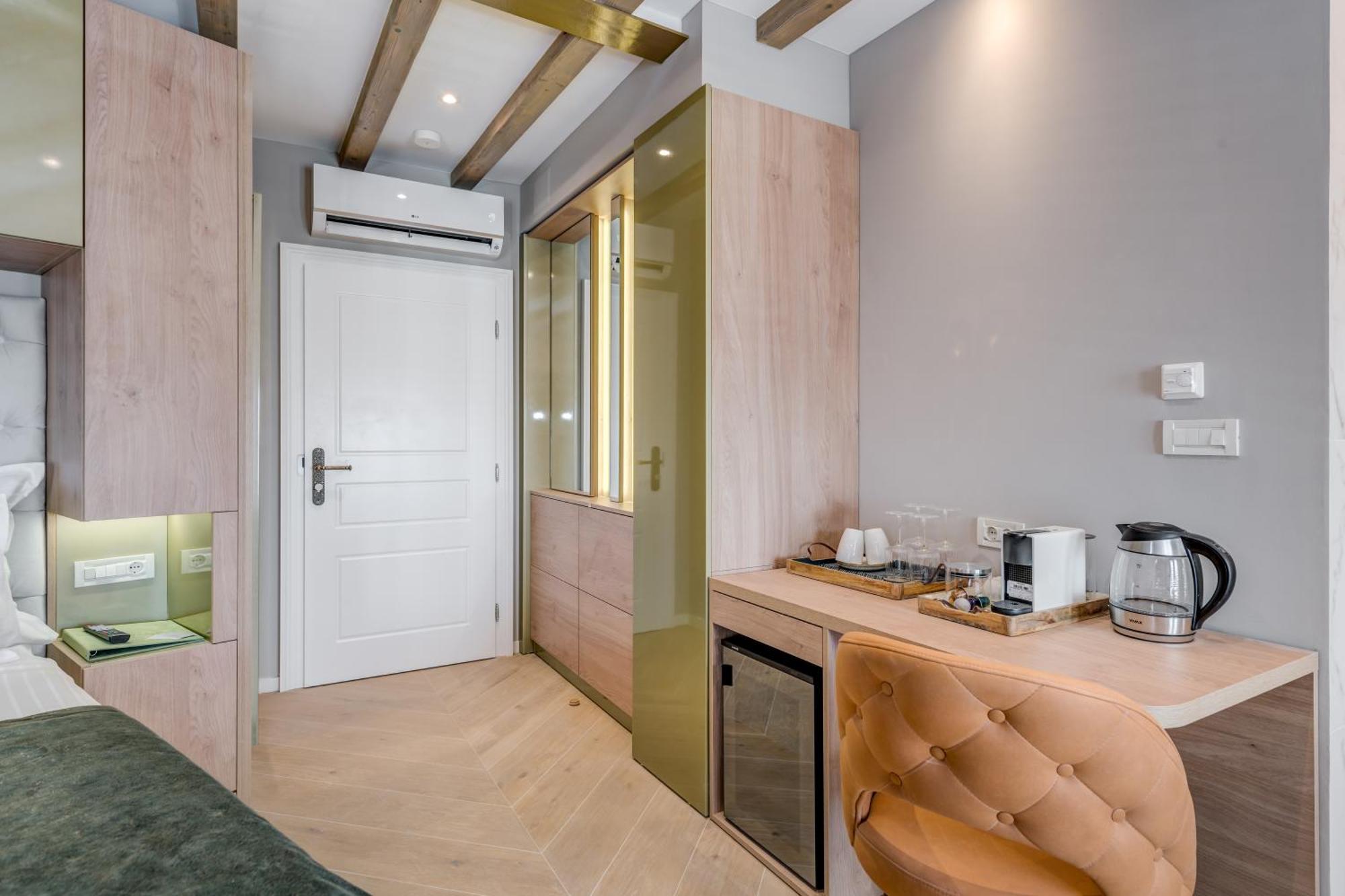 Grand Palace Luxury Retreat - Tale Of The Sea 4*